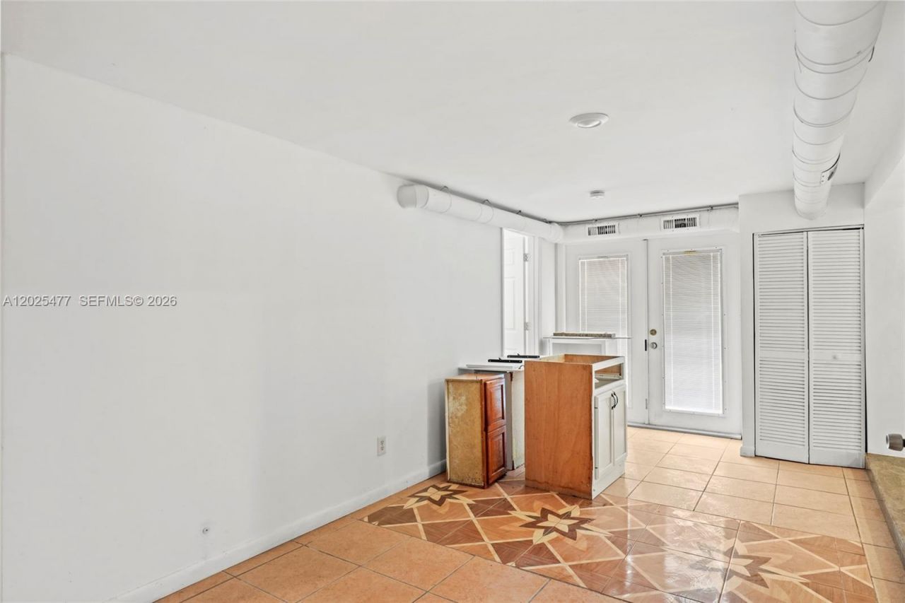 310 E Olive Ave , Port Saint Lucie, FL 34952 Photo