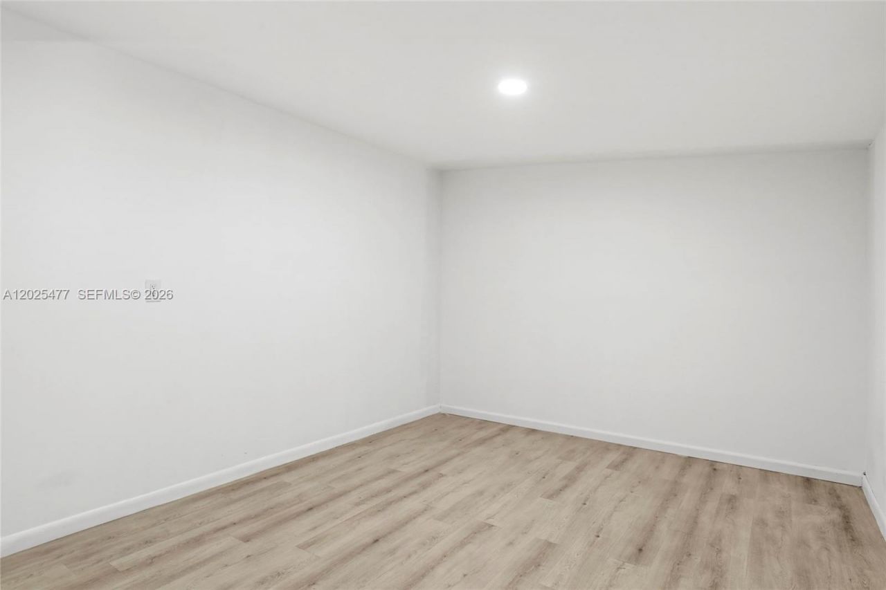 310 E Olive Ave , Port Saint Lucie, FL 34952 Photo