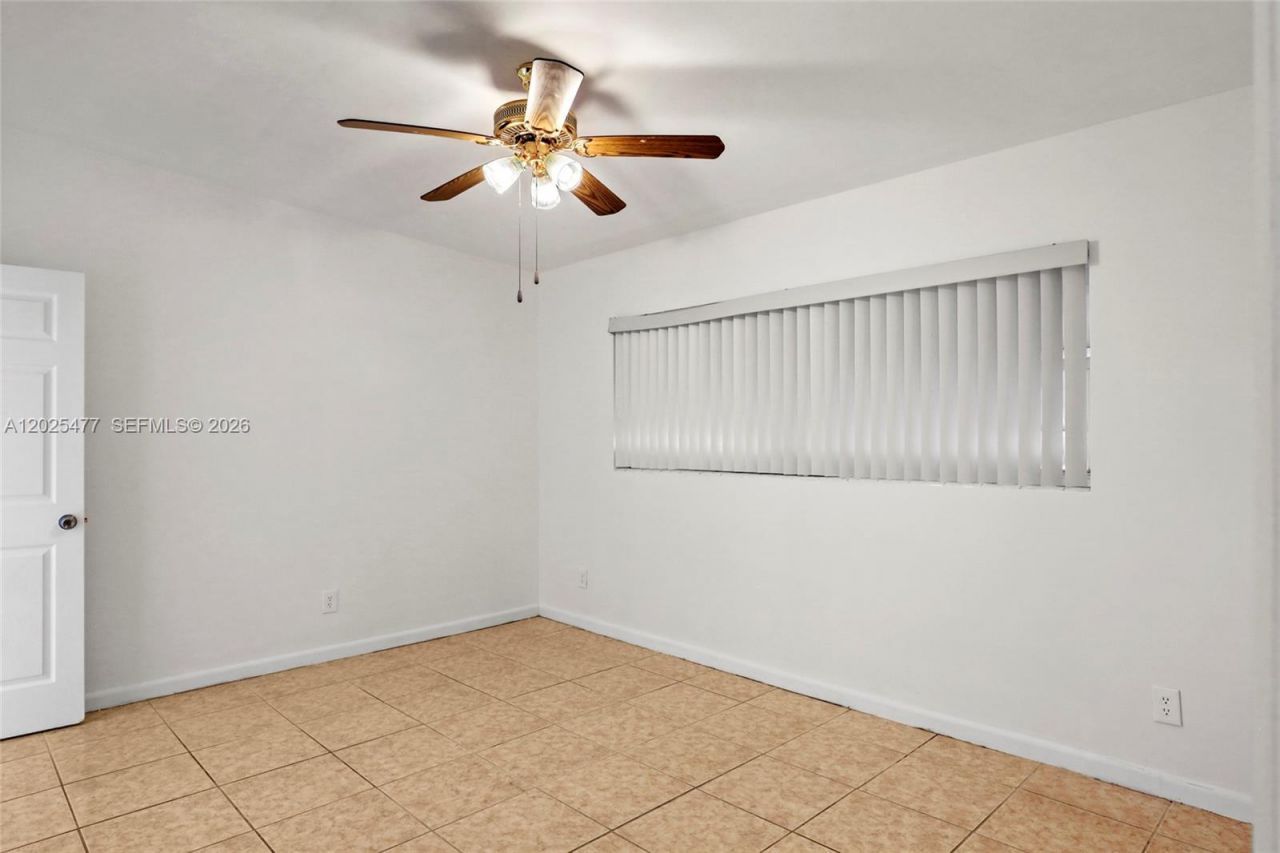 310 E Olive Ave , Port Saint Lucie, FL 34952 Photo