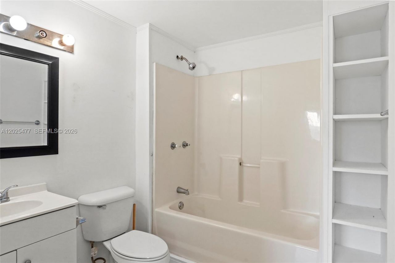 310 E Olive Ave , Port Saint Lucie, FL 34952 Photo