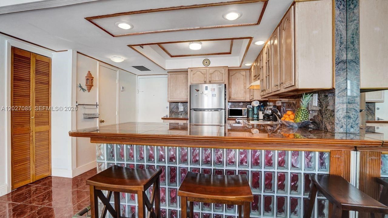 1228 West Ave , Unit 1404, Miami Beach, FL 33139 Photo
