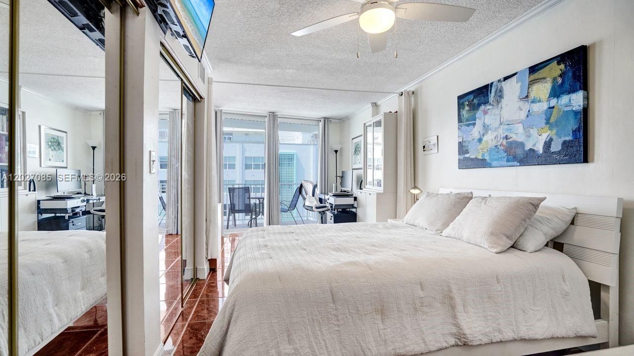 1228 West Ave , Unit 1404, Miami Beach, FL 33139 Photo