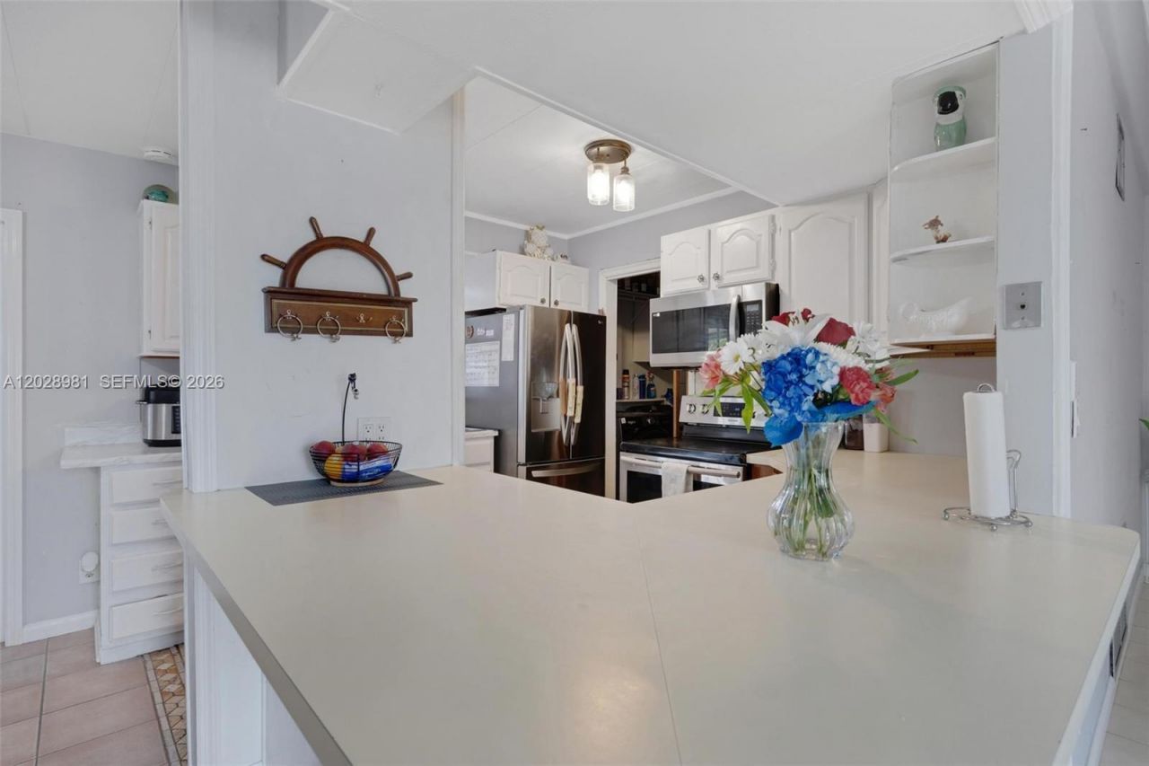 780 95th Street Ocean, Marathon, FL 33050 Photo