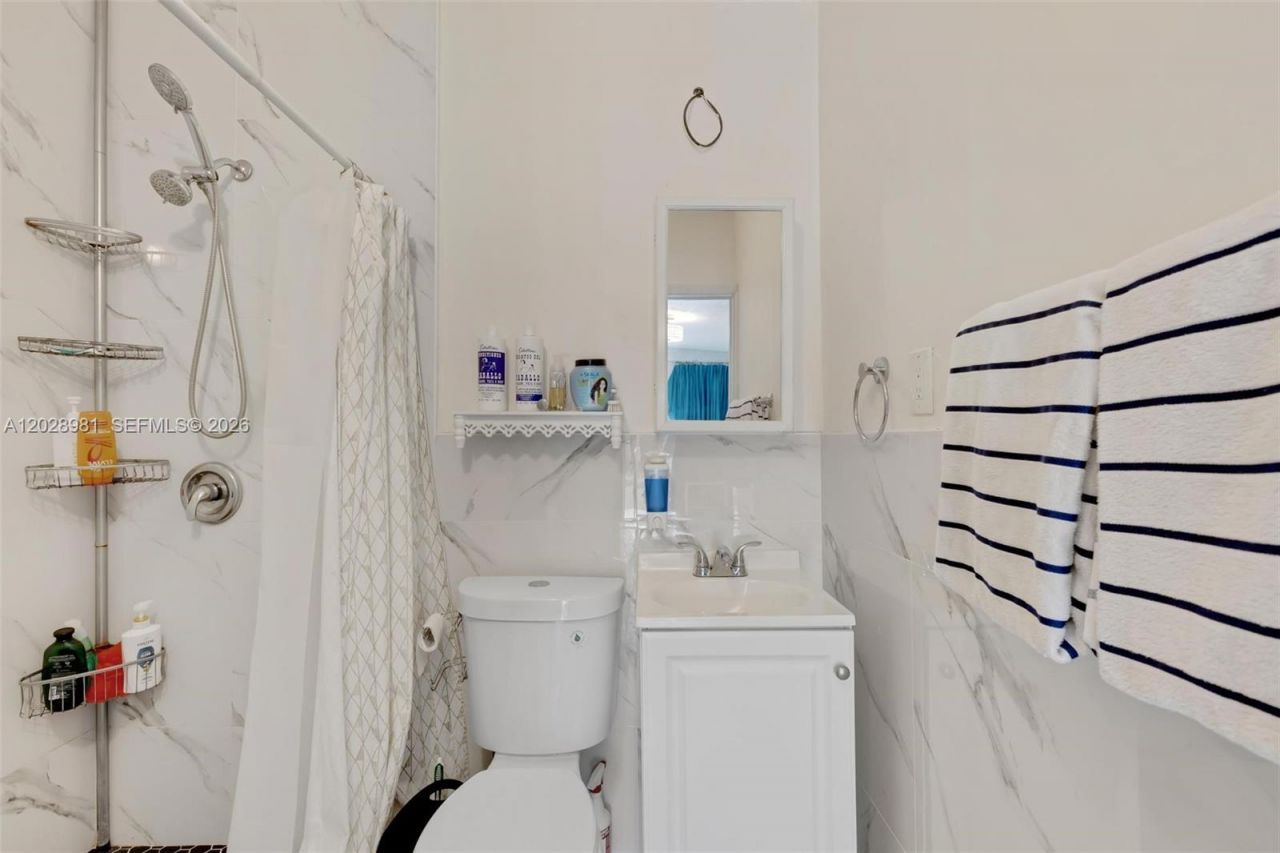780 95th Street Ocean, Marathon, FL 33050 Photo