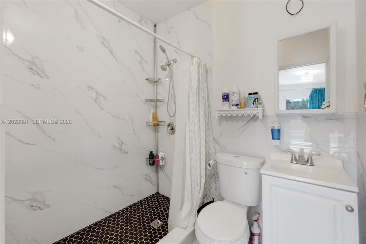 780 95th Street Ocean, Marathon, FL 33050 Photo
