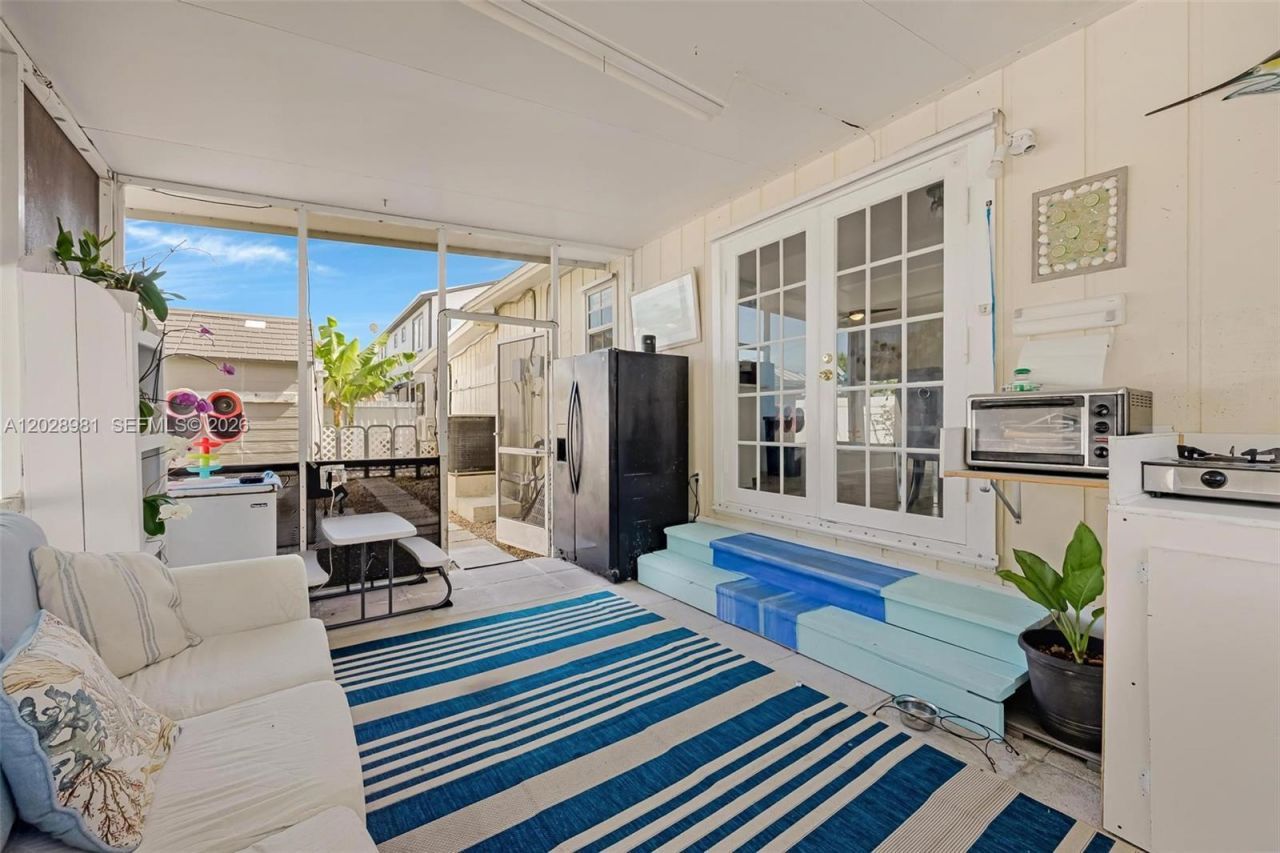 780 95th Street Ocean, Marathon, FL 33050 Photo