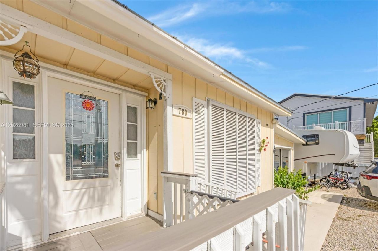 780 95th Street Ocean, Marathon, FL 33050 Photo