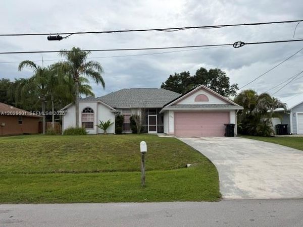 3584 SW Zullo st, Port St. Lucie, FL 34953