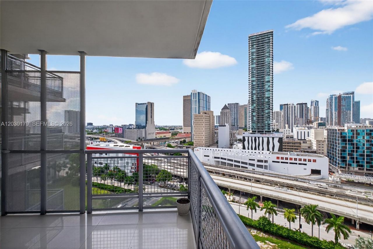 350 S Miami Ave , Unit 1705, Miami, FL 33130 Photo