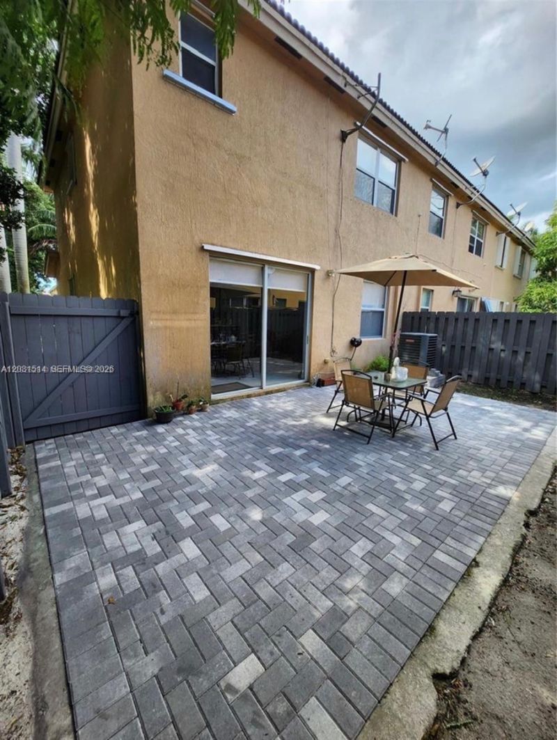 901 NE 42nd Ave , Homestead, FL 33033 Photo