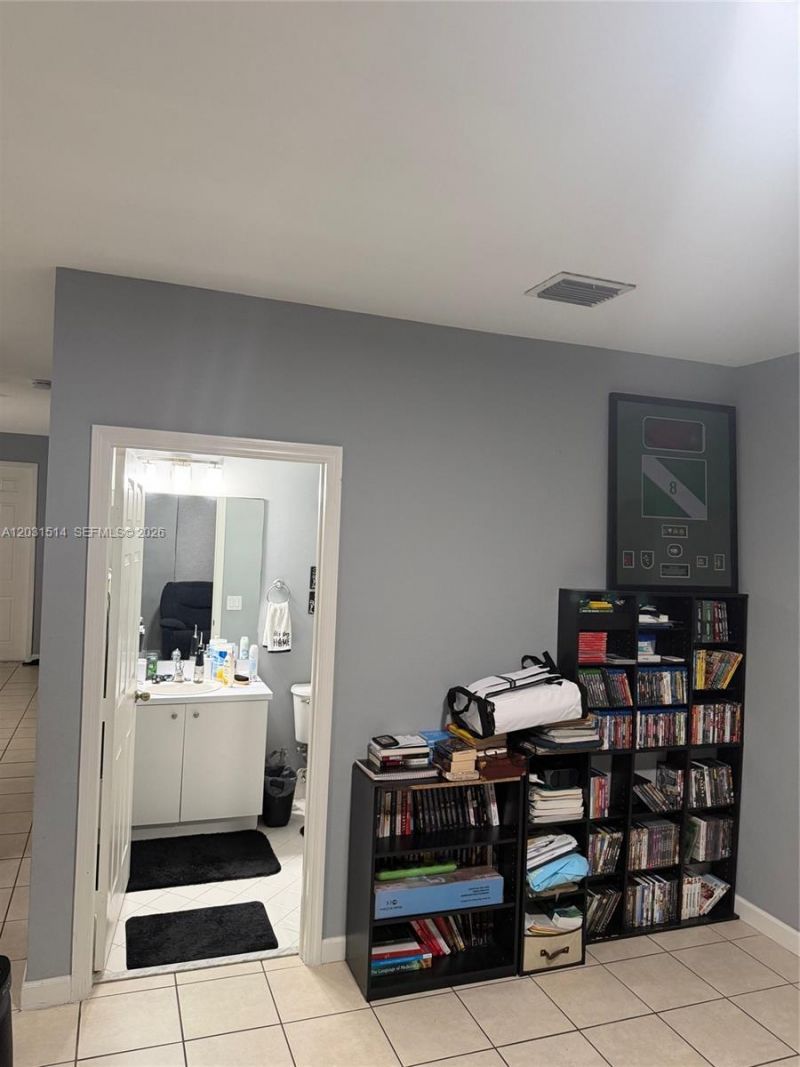 901 NE 42nd Ave , Homestead, FL 33033 Photo