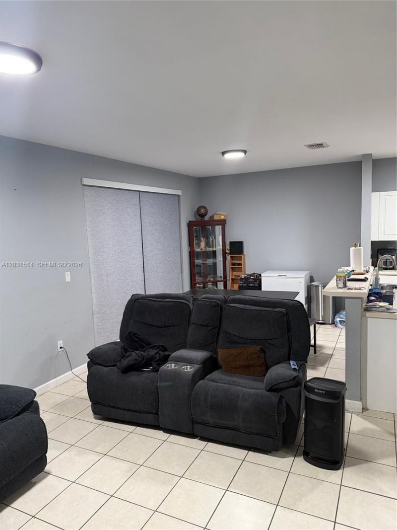 901 NE 42nd Ave , Homestead, FL 33033 Photo