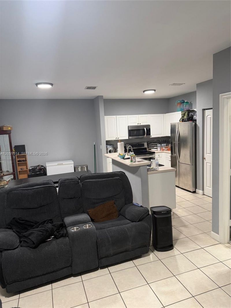 901 NE 42nd Ave , Homestead, FL 33033 Photo