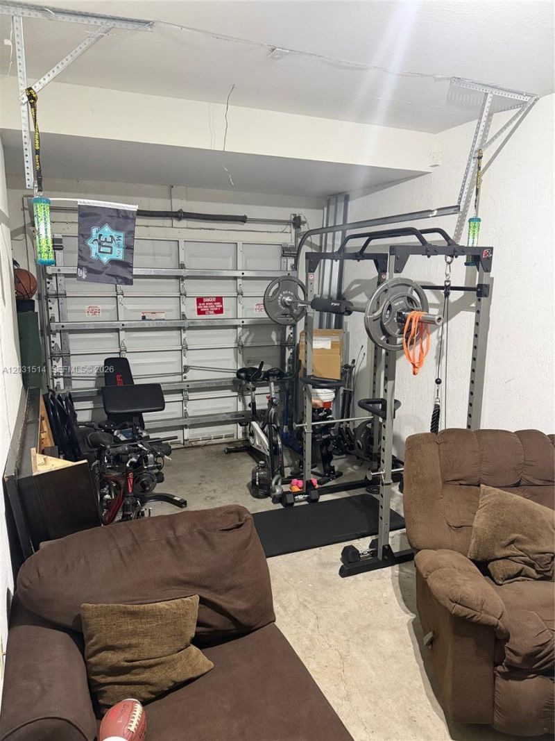 901 NE 42nd Ave , Homestead, FL 33033 Photo