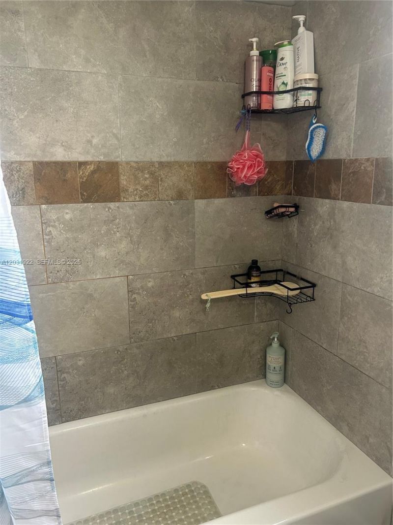5808 NW 20th St , Margate, FL 33063 Photo