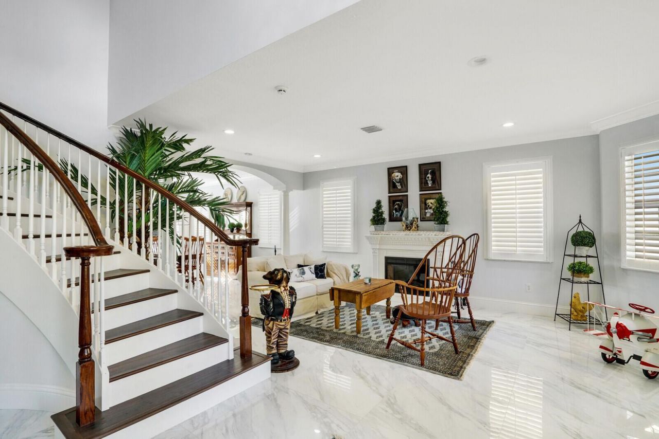 2176 Bellcrest Circle , Royal Palm Beach, FL 33411 Photo