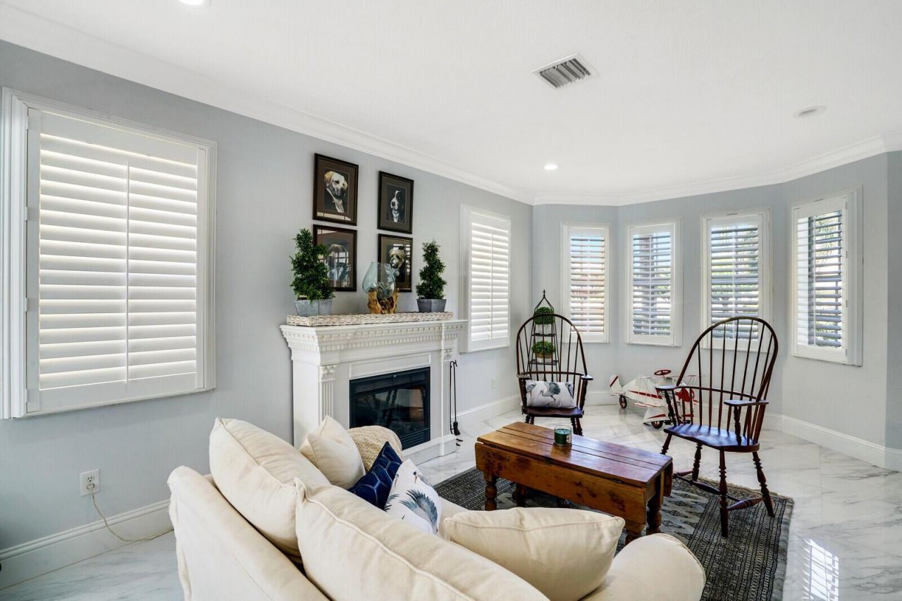 2176 Bellcrest Circle , Royal Palm Beach, FL 33411 Photo