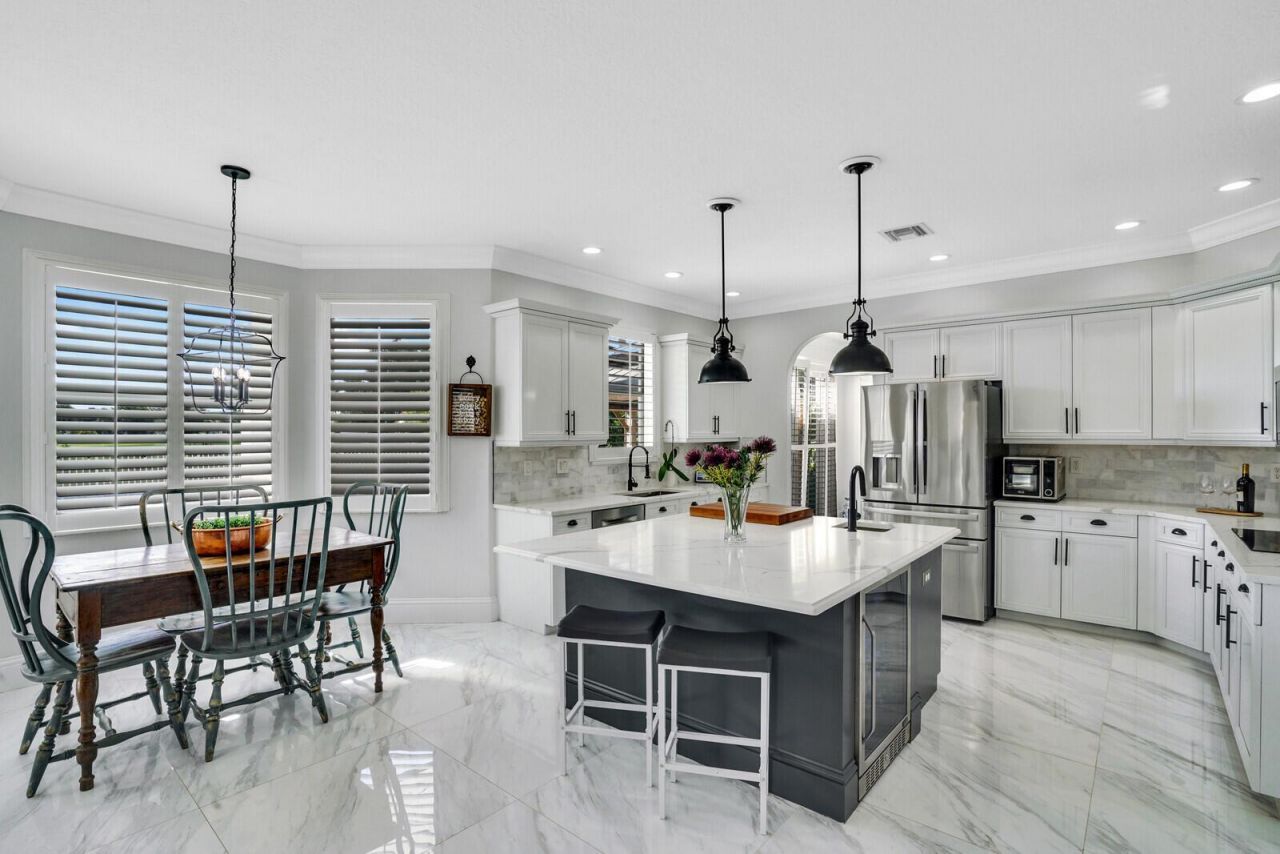 2176 Bellcrest Circle , Royal Palm Beach, FL 33411 Photo