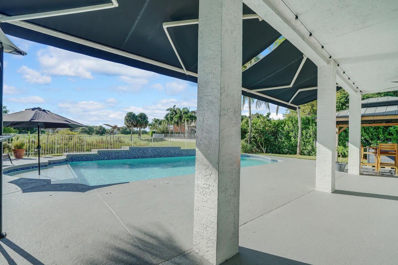2176 Bellcrest Circle , Royal Palm Beach, FL 33411 Photo