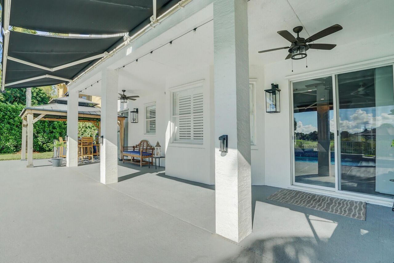 2176 Bellcrest Circle , Royal Palm Beach, FL 33411 Photo