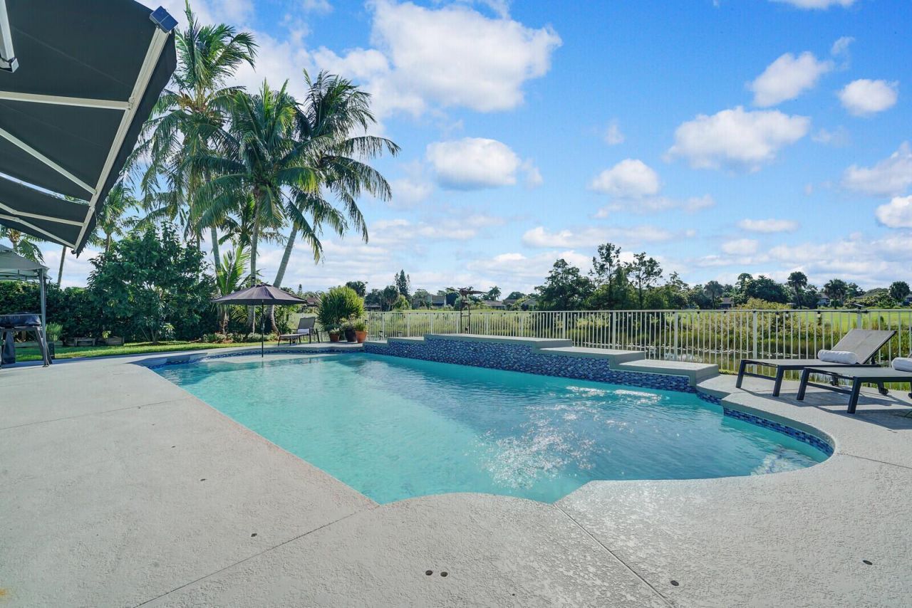 2176 Bellcrest Circle , Royal Palm Beach, FL 33411 Photo