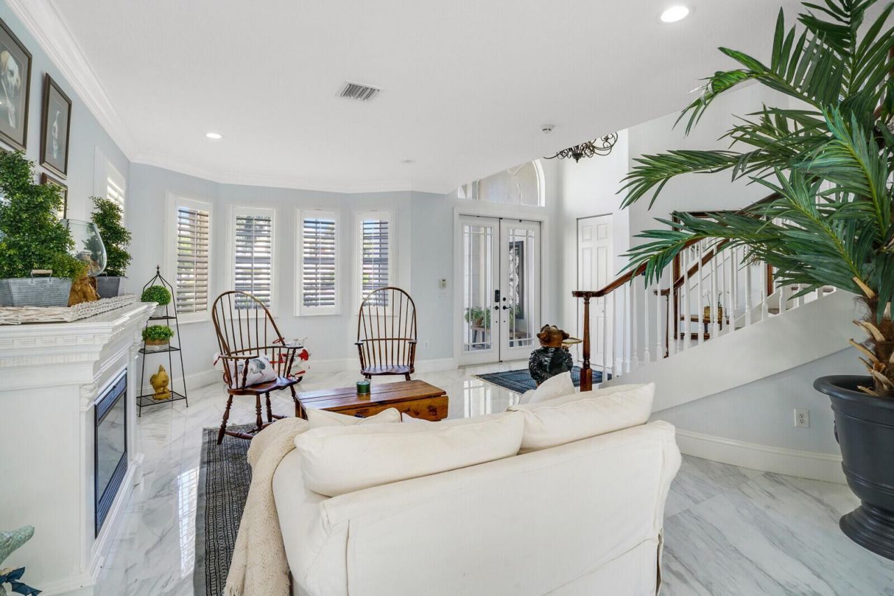 2176 Bellcrest Circle , Royal Palm Beach, FL 33411 Photo