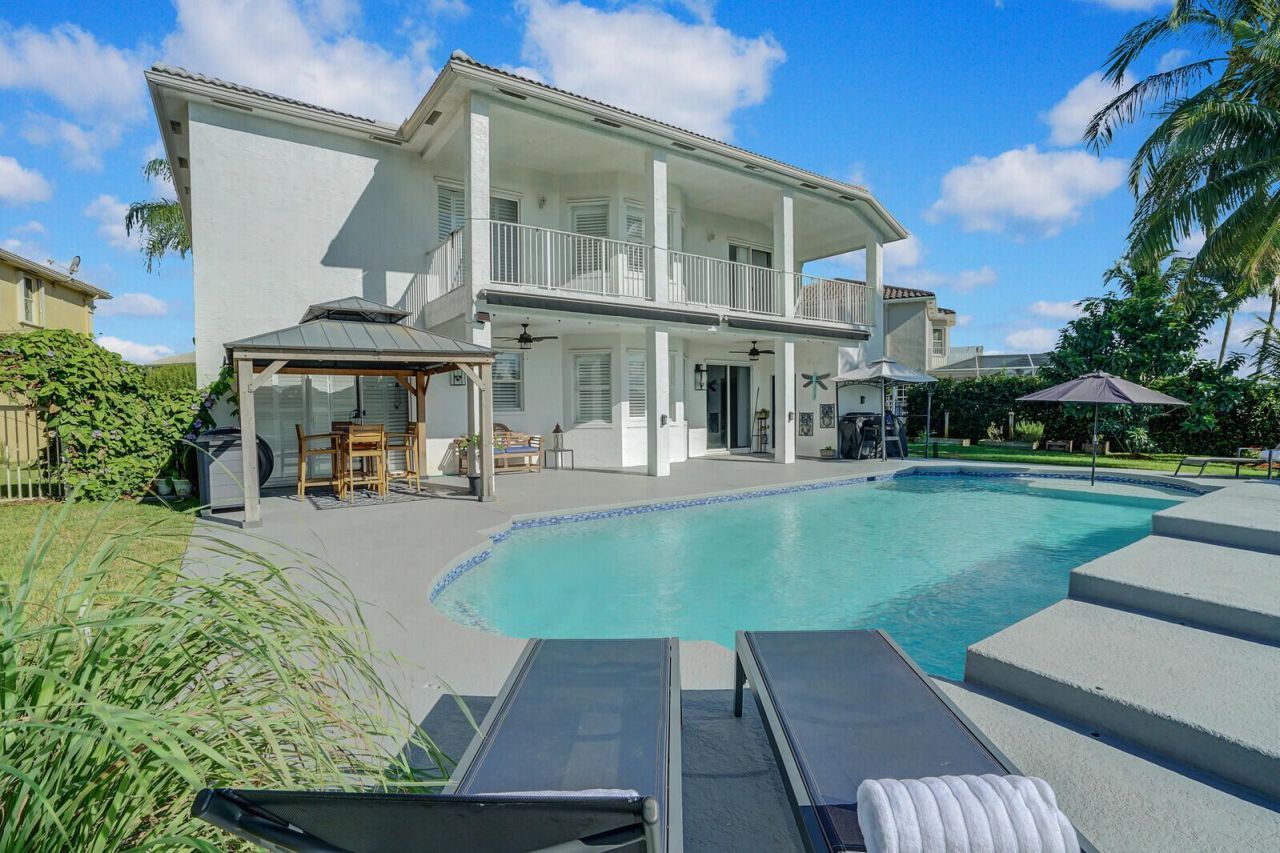 2176 Bellcrest Circle , Royal Palm Beach, FL 33411 Photo