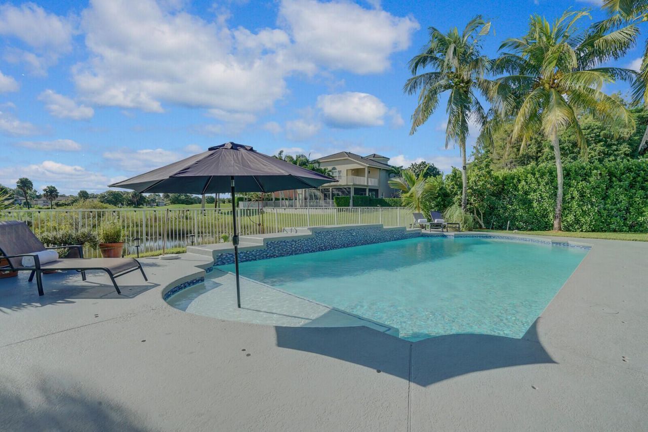 2176 Bellcrest Circle , Royal Palm Beach, FL 33411 Photo