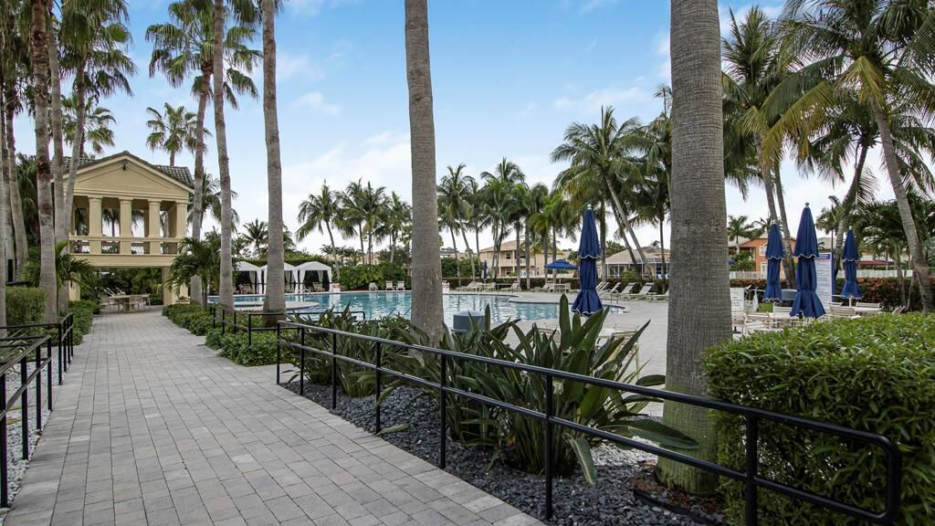 2176 Bellcrest Circle , Royal Palm Beach, FL 33411 Photo