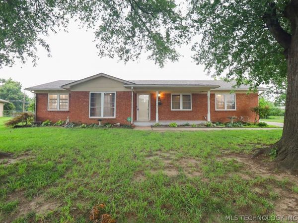 9527 E 34th Street, Tulsa, OK 74145
