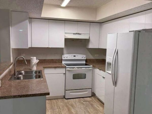 3610 N 56th Avenue , Unit 205, Hollywood, FL 33021