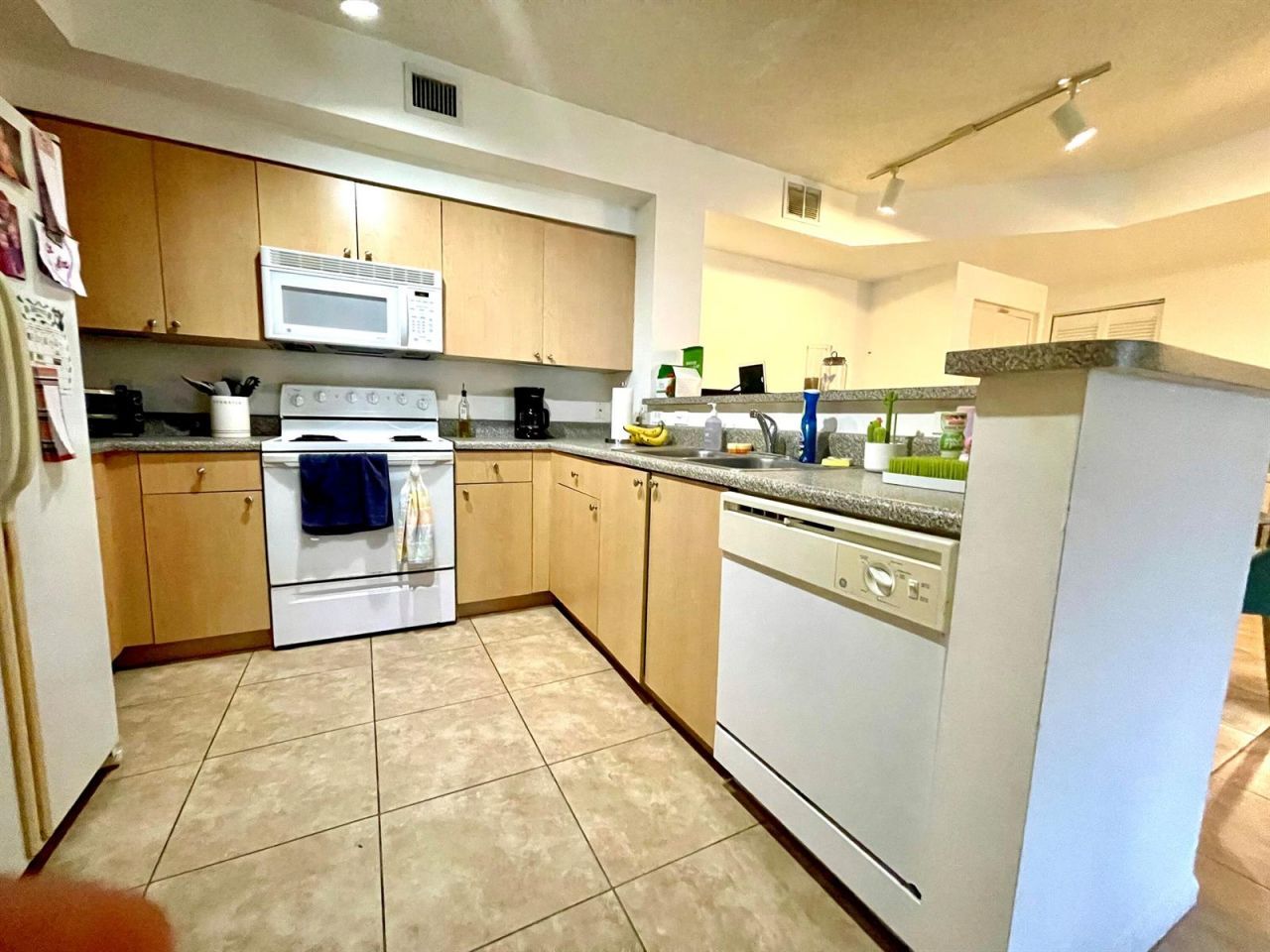 8010 N Nob Hill Road , Unit 106, Tamarac, FL 33321 Photo