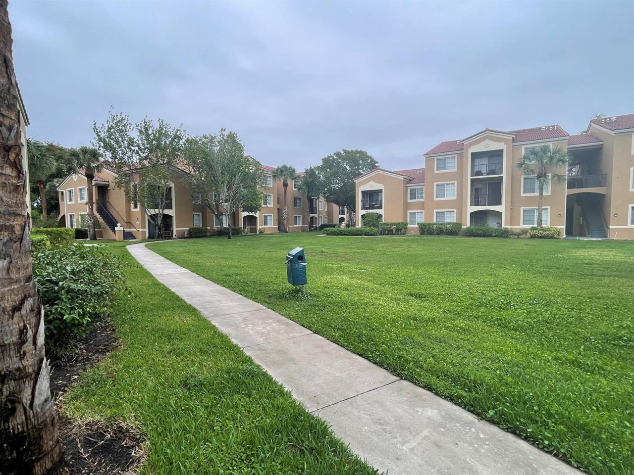 8010 N Nob Hill Road , Unit 106, Tamarac, FL 33321 Photo