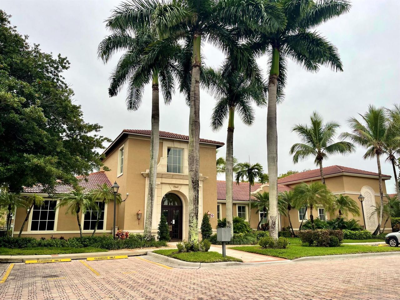 8010 N Nob Hill Road , Unit 106, Tamarac, FL 33321 Photo