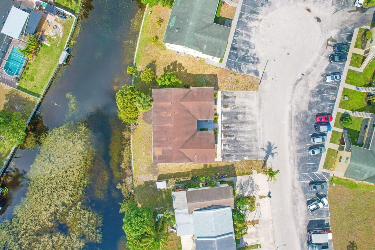 461 Sunshine Drive , Unit 1-6, Coconut Creek, FL 33066 Photo