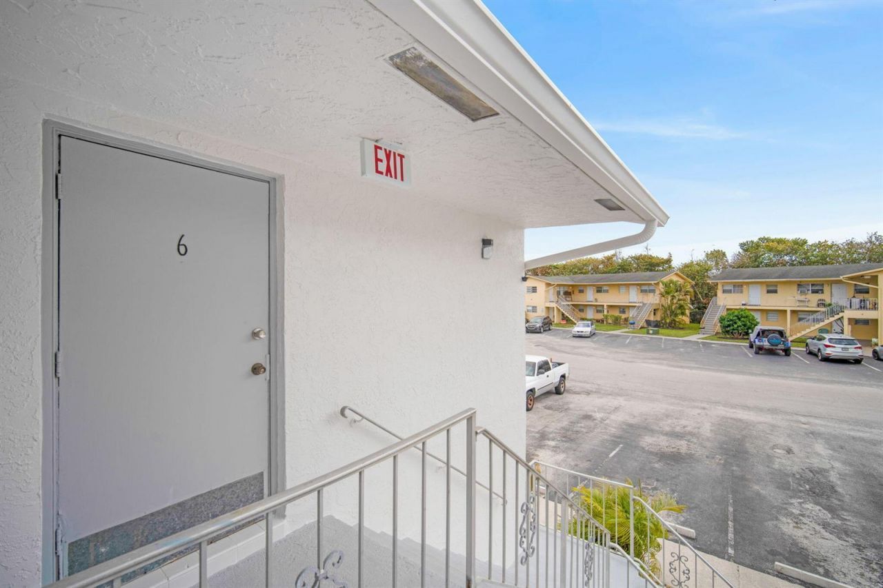 461 Sunshine Drive , Unit 1-6, Coconut Creek, FL 33066 Photo