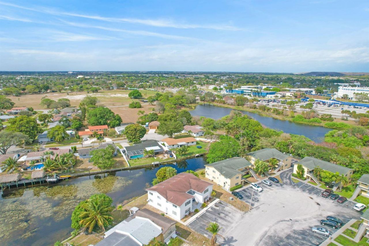 461 Sunshine Drive , Unit 1-6, Coconut Creek, FL 33066 Photo