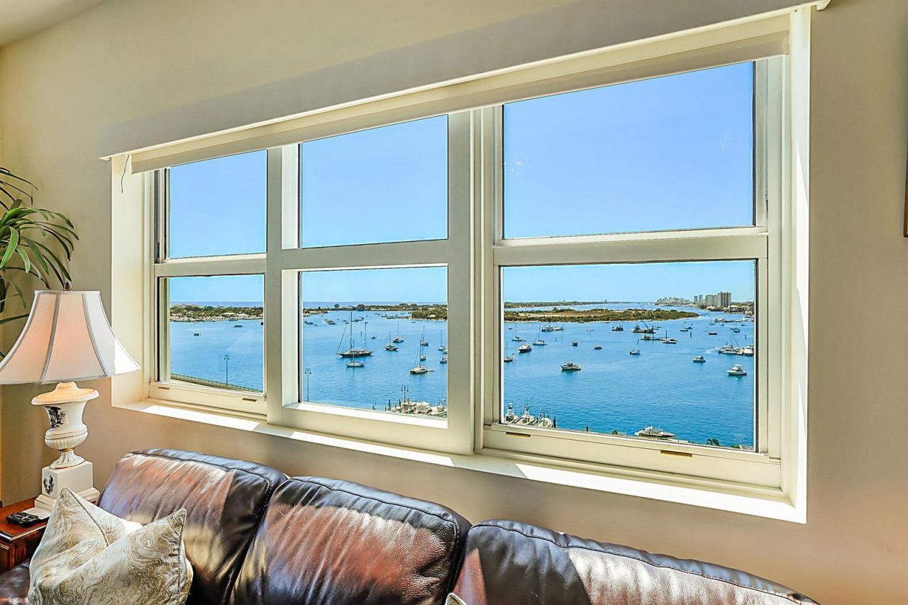 2640 Lake Shore Drive , Unit 1416, Riviera Beach, FL 33404 Photo
