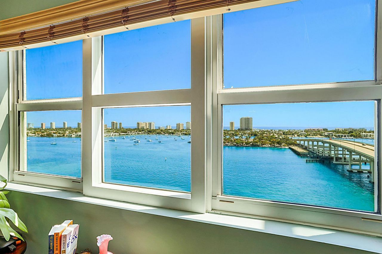 2640 Lake Shore Drive , Unit 1416, Riviera Beach, FL 33404 Photo