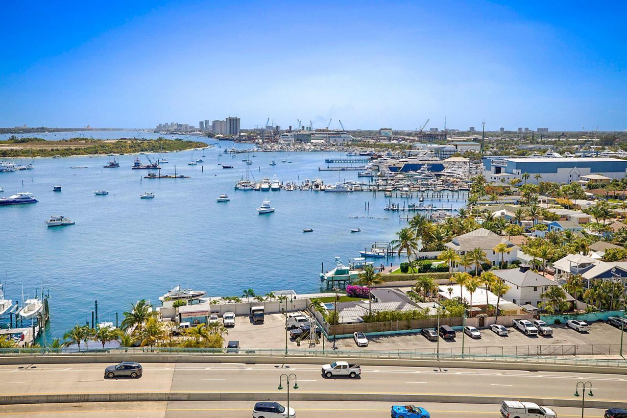 2640 Lake Shore Drive , Unit 1416, Riviera Beach, FL 33404 Photo