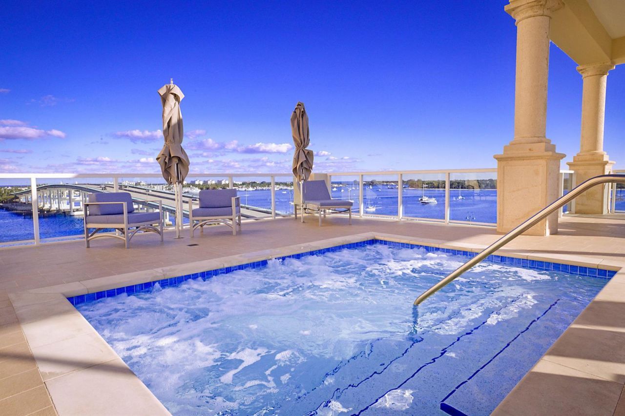 2640 Lake Shore Drive , Unit 1416, Riviera Beach, FL 33404 Photo