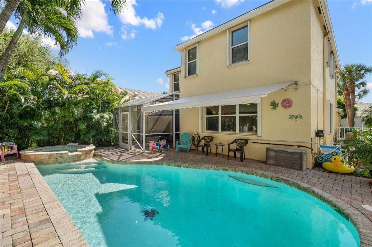 114 Lancaster Way , Royal Palm Beach, FL 33414 Photo