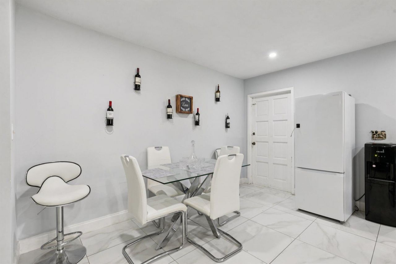 2940 SW 156th Avenue , Davie, FL 33331 Photo
