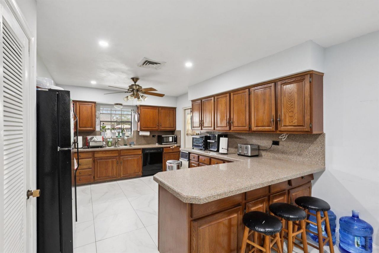 2940 SW 156th Avenue , Davie, FL 33331 Photo