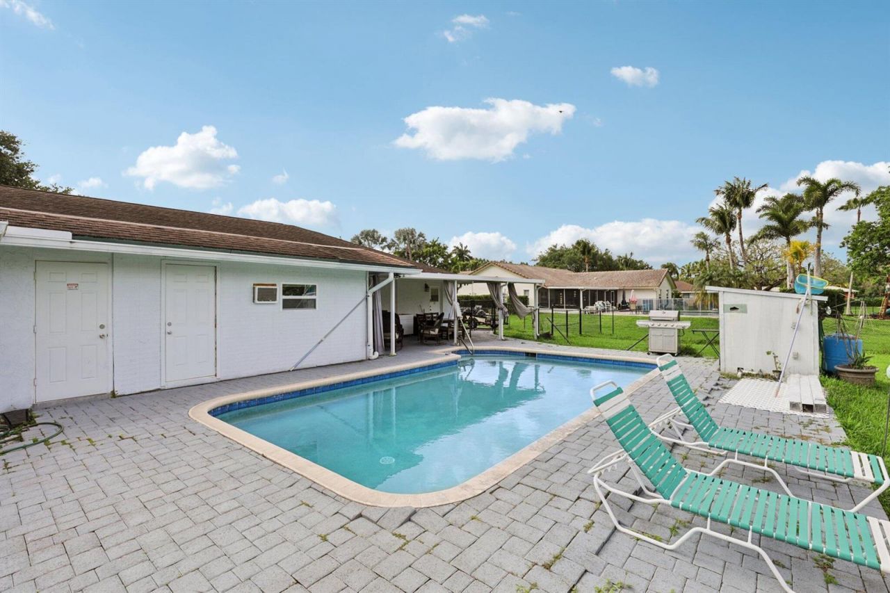 2940 SW 156th Avenue , Davie, FL 33331 Photo