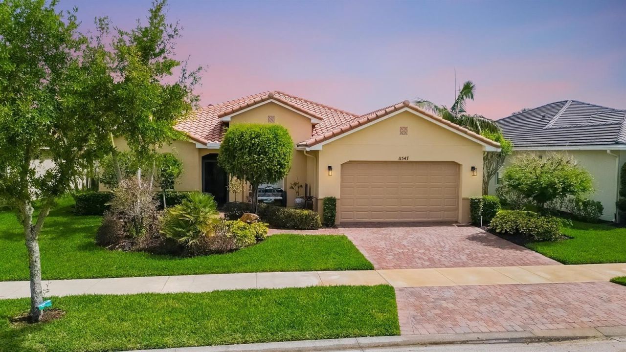 11547 SW Apple Blossom Trail , Port Saint Lucie, FL 34987 Photo