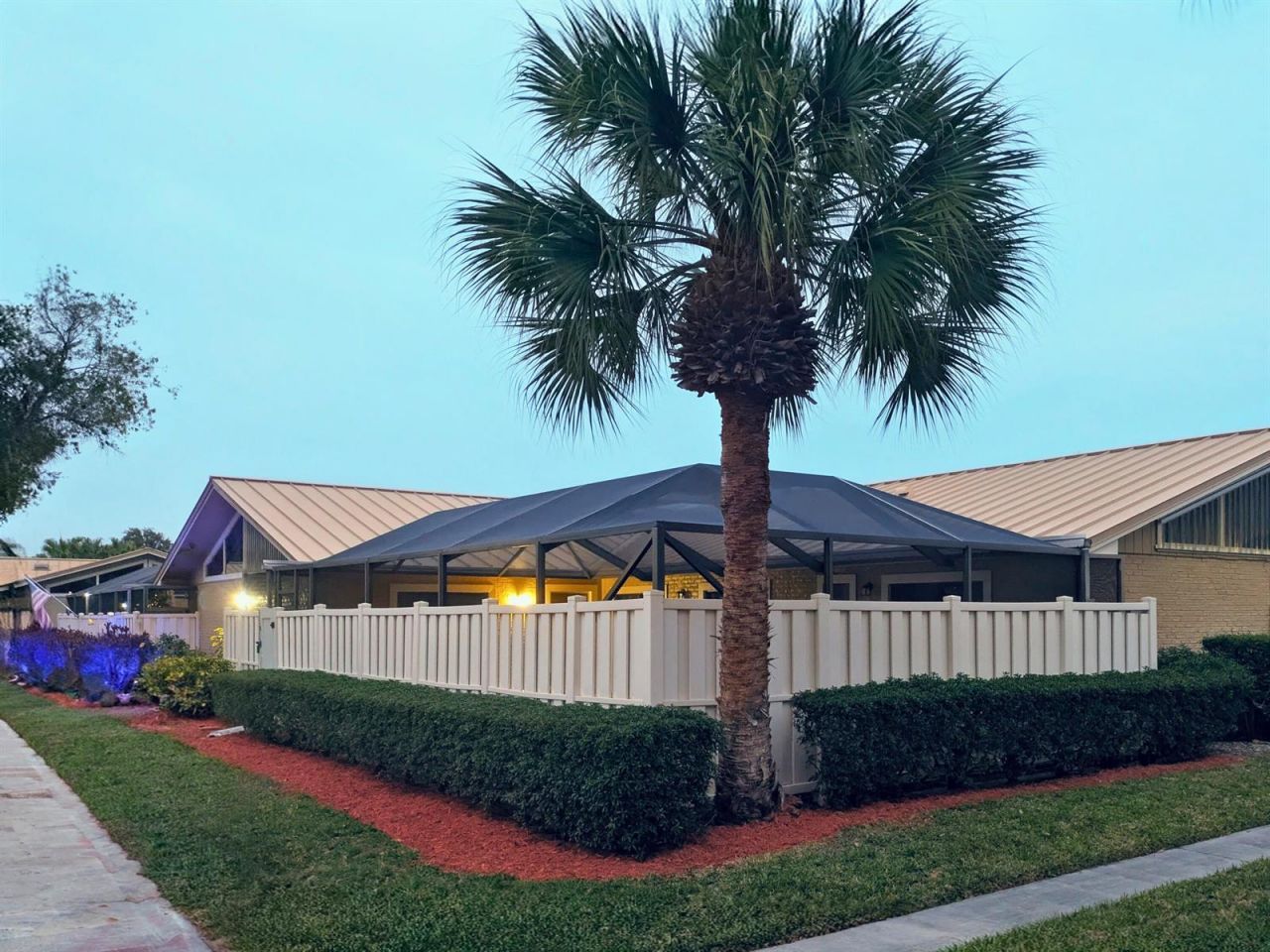 5513 Eagle Lake Drive , Palm Beach Gardens, FL 33418 Photo