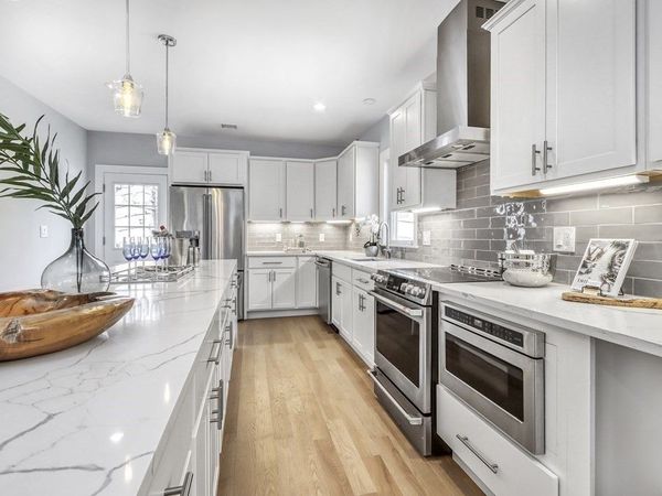 1025 Broadway, Unit 2, Somerville, MA 02144