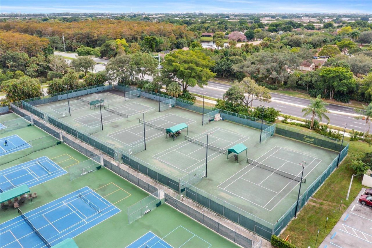 2969 Carambola Circle S, Coconut Creek, FL 33066 Photo