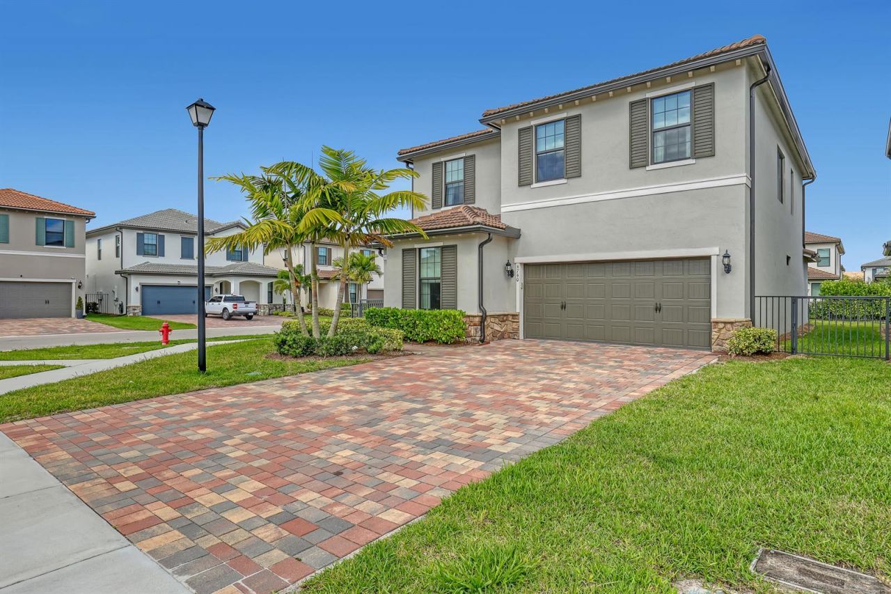 4740 Chantilly , Lake Worth, FL 33467 Main Photo